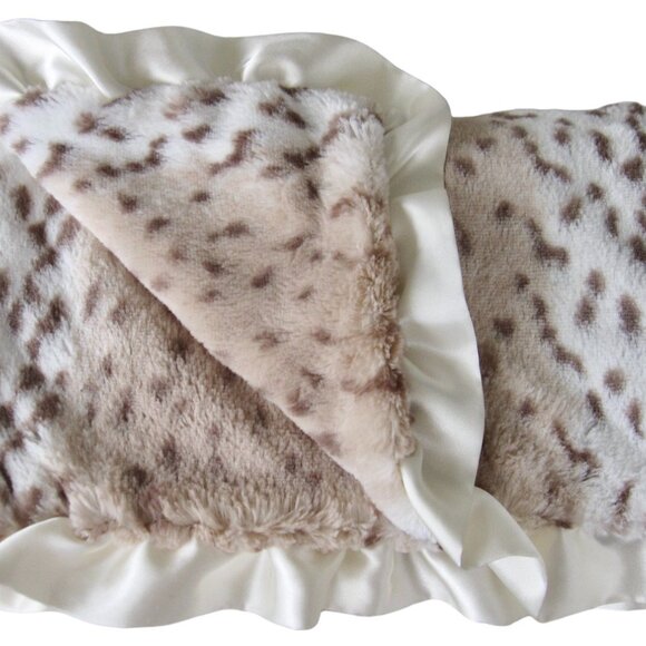Max Daniel Baby Blanket Plush Brown Cream Snow Lynx Print Satin Ruffle USA MADE - Picture 3 of 7